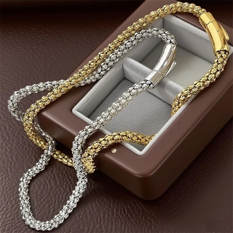 Collana Choker a Catena Corta in Acciaio Inossidabile