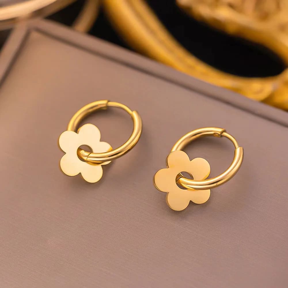 Orecchini Piccoli Fiori, Placcati PVD Oro
