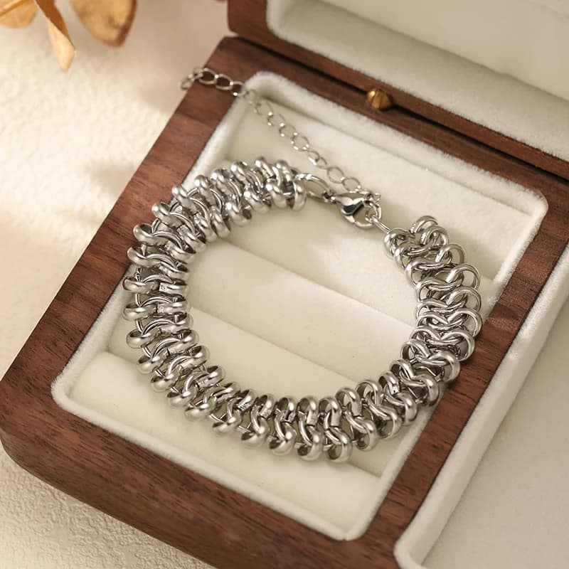 Bracciale rigido a catena colore argento, Acciaio Inox
