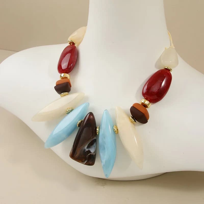 Collana Choker Oversize in Resina Irregolare