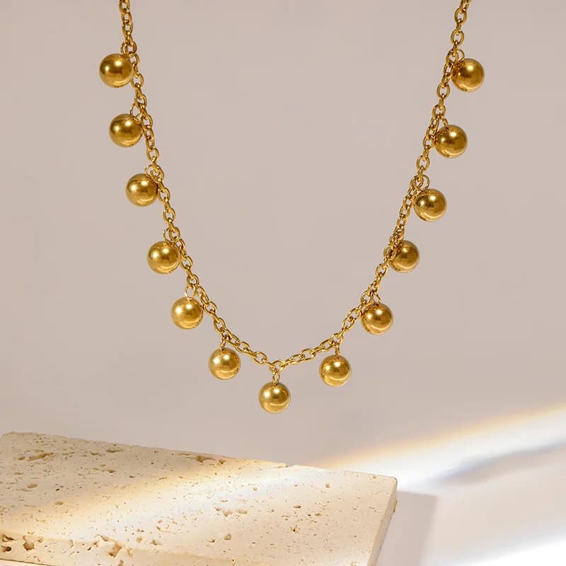 Collana Choker con Pendente Sfera Dorata