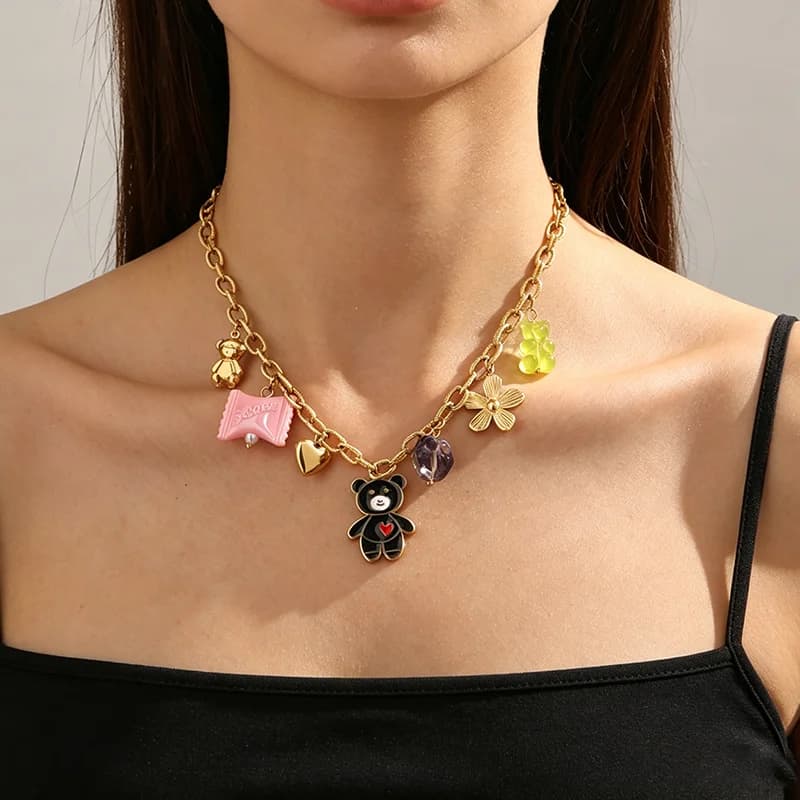 Collana con Pendente e Ciondoli Multipli, PVD Oro 18K