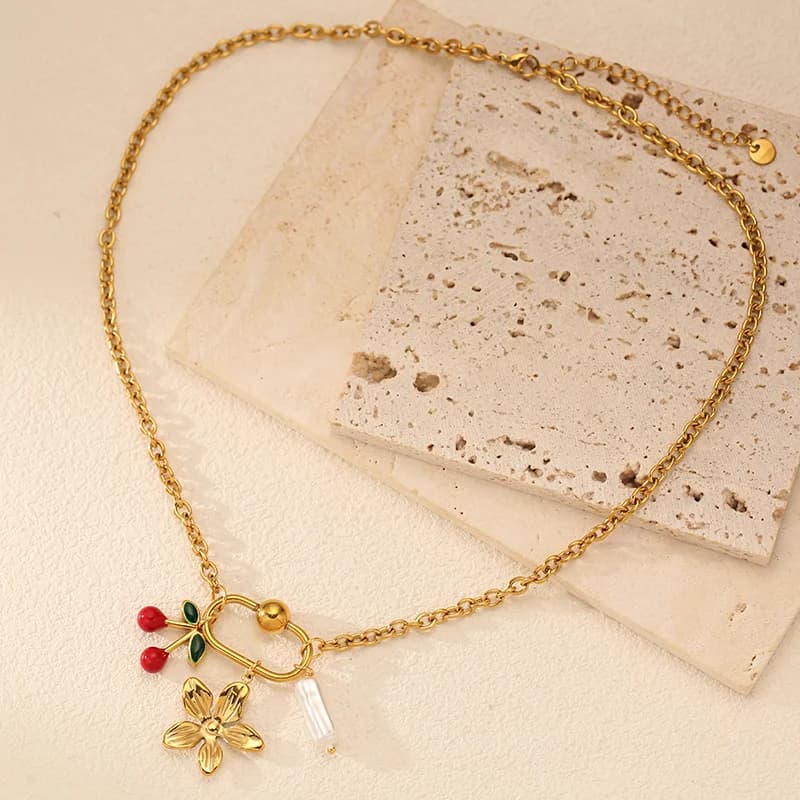 Collana con Pendente Fiore Ciliegia Perla