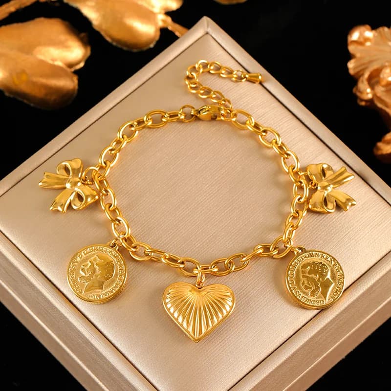 Bracciale con Ciondoli Sole Luna Stella Marina Dorati