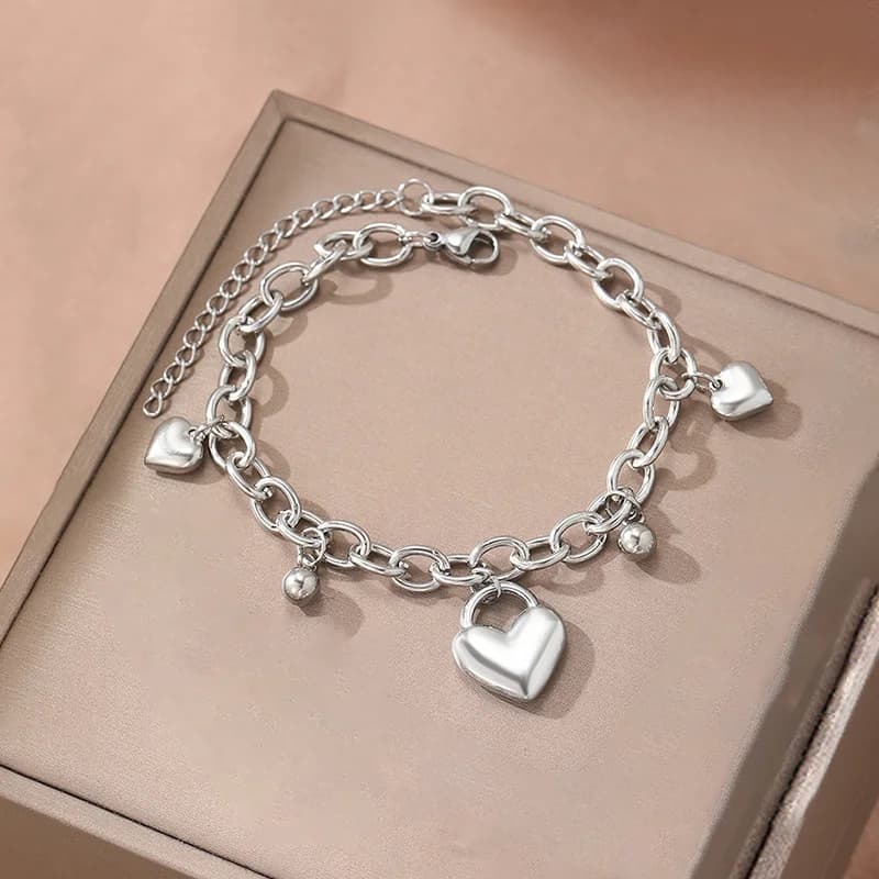 Bangle con Perline a Cuore Color Argento