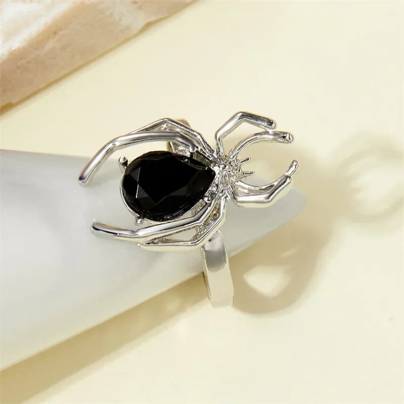 Anello Aperto Regolabile a Ragno con Cristalli di Zirconia