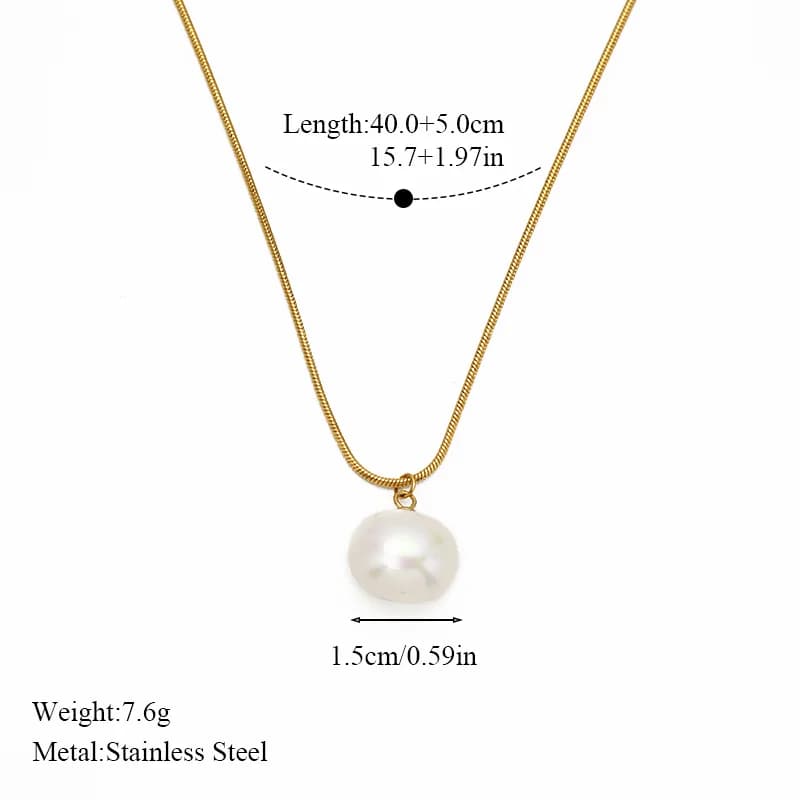 Collana con pendente perla brillante con placcatura PVD