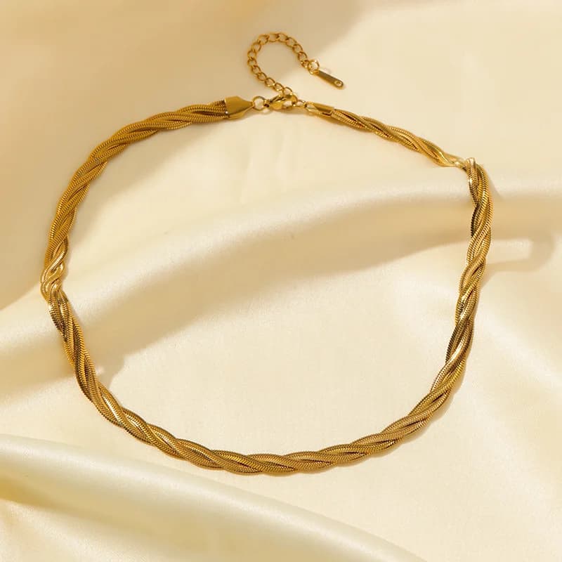 Set Collana e Bracciale con Catena Intrecciata a Croce