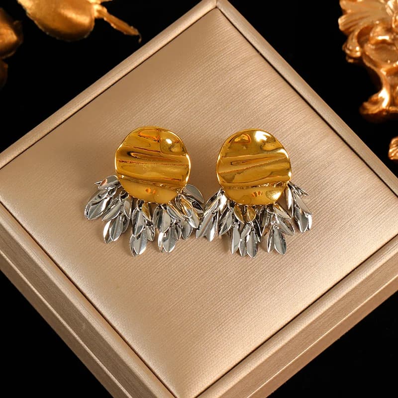 Orecchini a goccia geometrici con nappine, placcatura Oro 18K