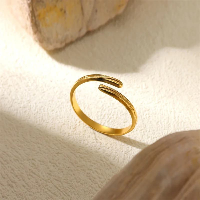 Anello Aperto con Ciondolo Placcato Oro 18K