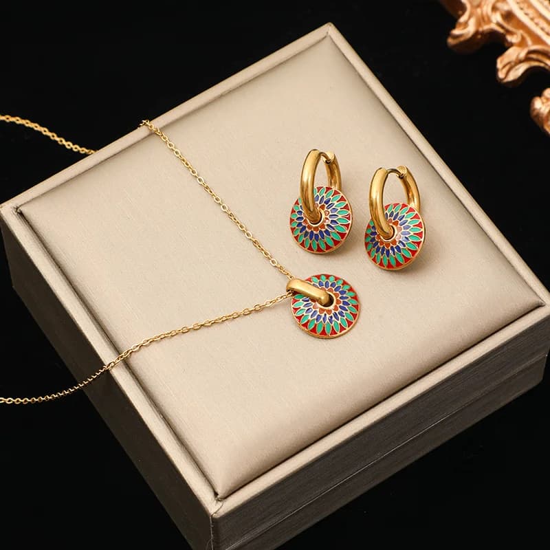 Set Collana e Orecchini con Fiori Vintage