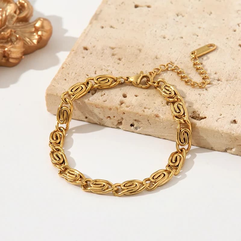 Bracciale Geometrico in Acciaio Inox Dorato