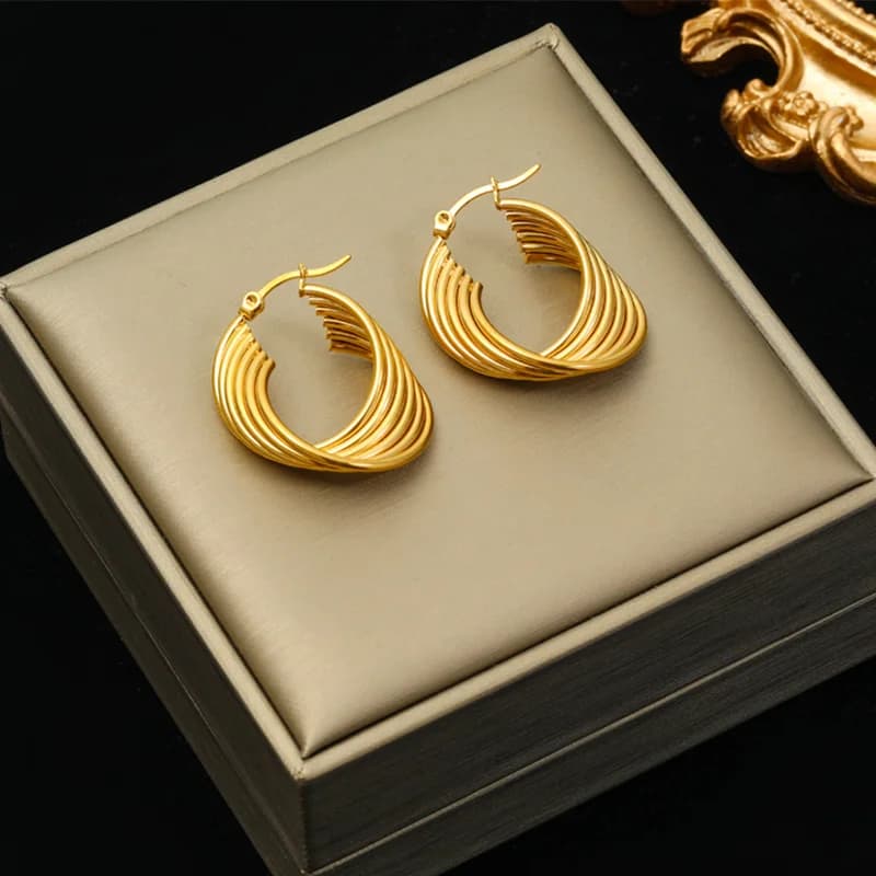 Orecchini a cerchio geometrici intrecciati, colore oro