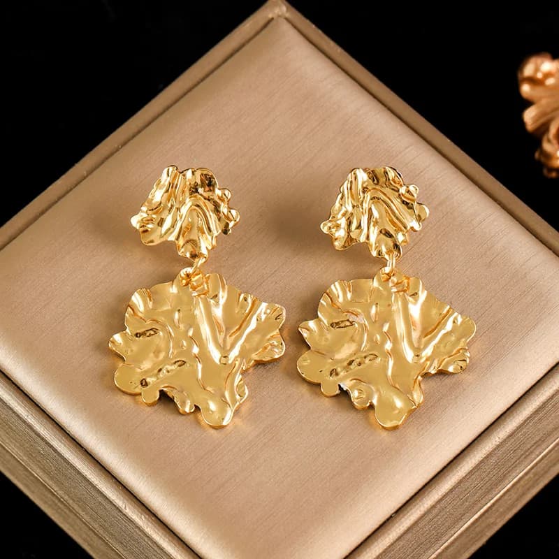 Orecchini Pendenti con Ciondolo Serpente Esagerato