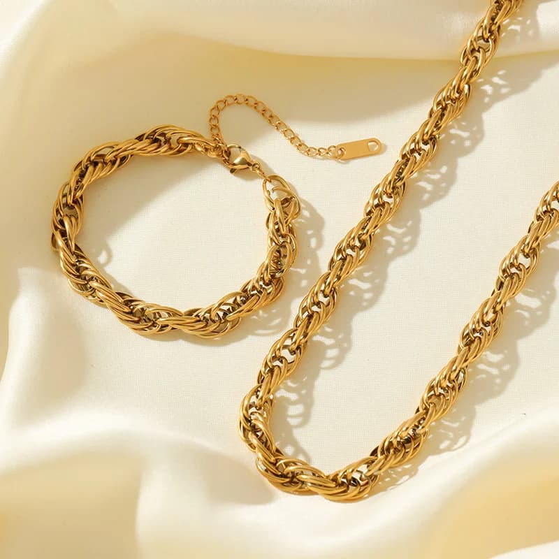 Set collana e bracciale a catena placcato oro 18K