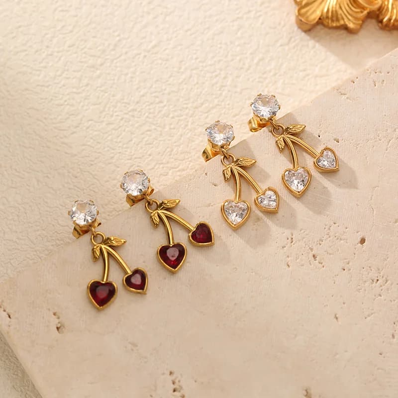 Orecchini Stud Ciliegia con Zirconi, Acciaio Inossidabile Impermeabile