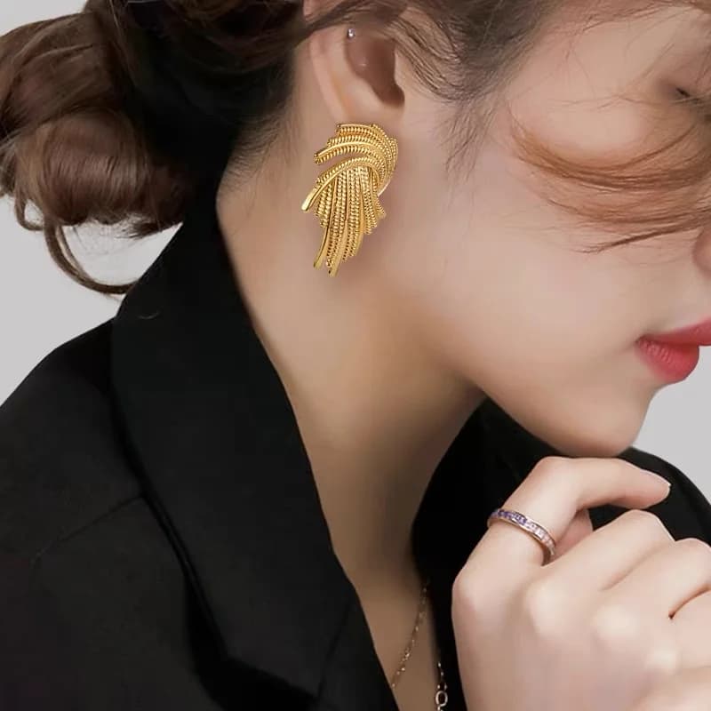 Orecchini Stud Creativi Placcati in Oro 18K