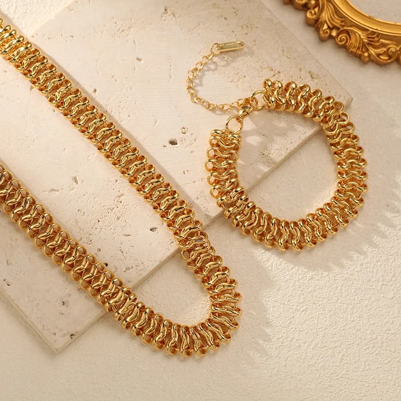 Set Collana e Bracciale con Catena Grossa Dorata