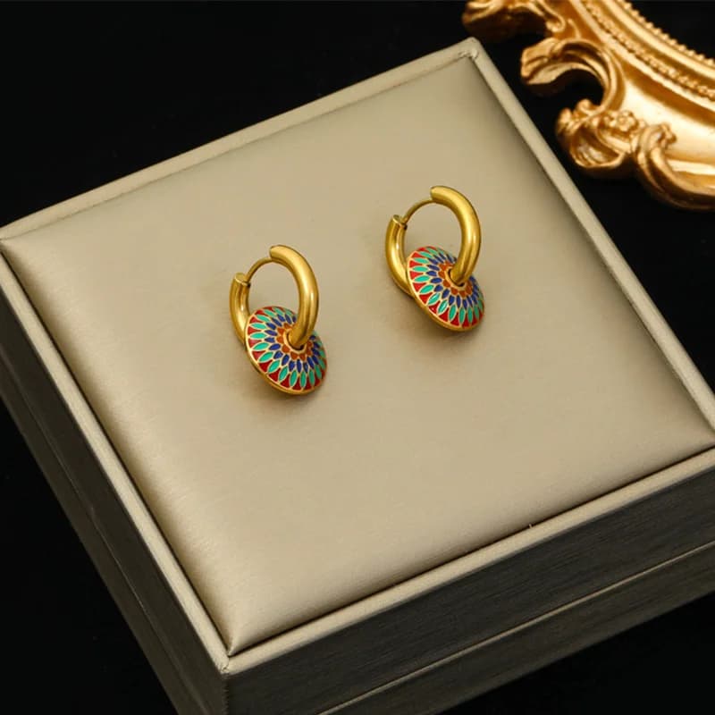 Set Collana e Orecchini con Fiori Vintage