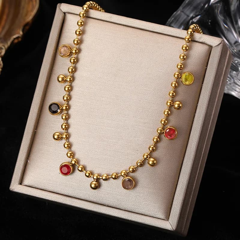 Collana con Pendente Colorato Zirconia e Perle
