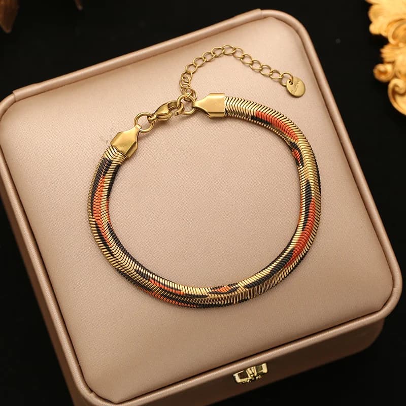 Bracciale rigido in acciaio inox a tre strati con catena incrociata