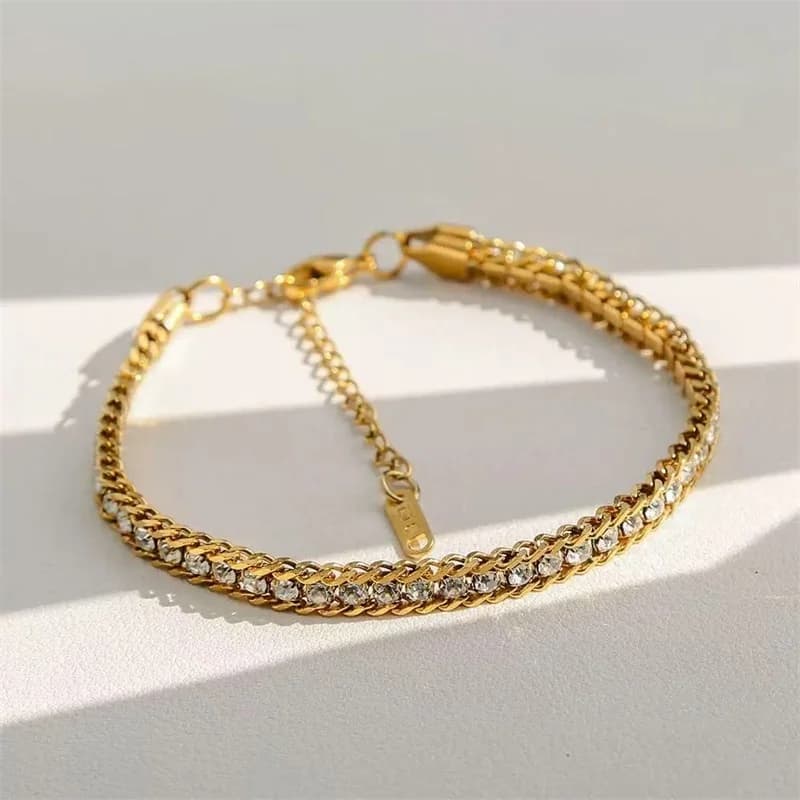 Bracciale a catena con zirconi scintillanti