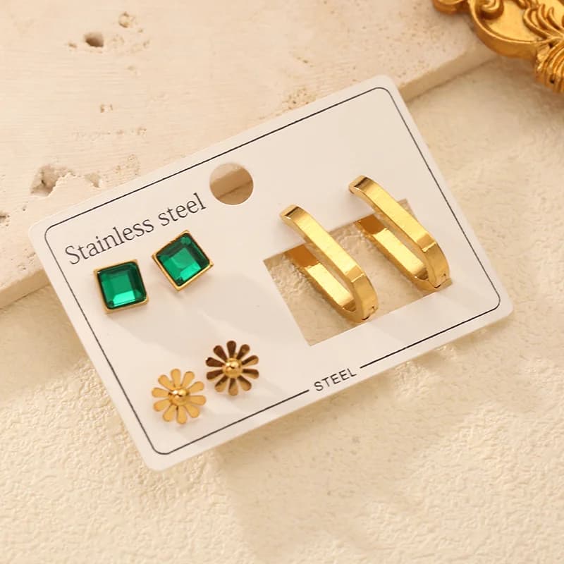 Set di Orecchini a Cerchio con Fiori in Zirconia Verde (3 Paia)