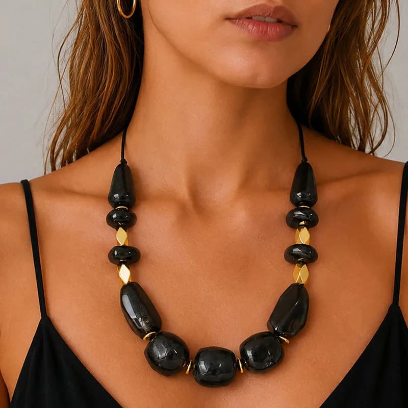 Collana Choker Oversize in Resina Irregolare