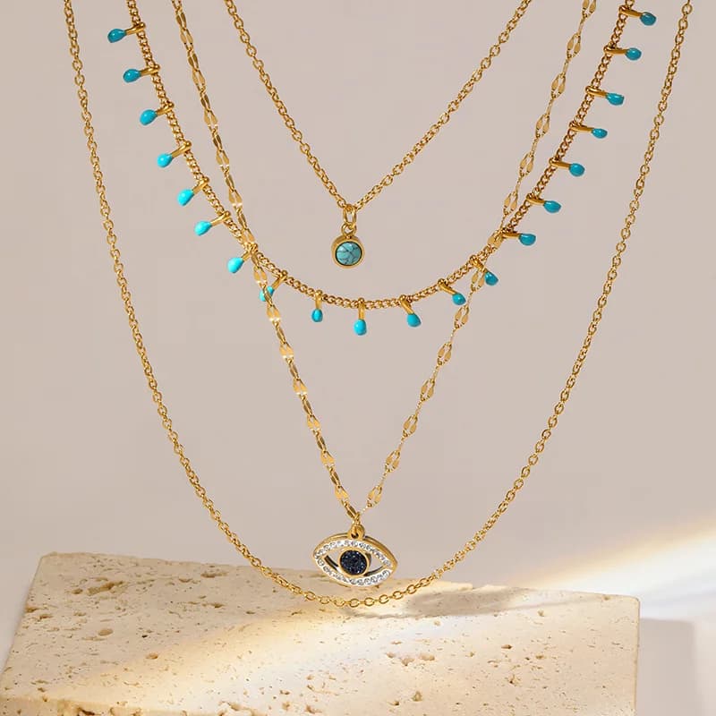 Collana con pendente multistrato Occhio Blu