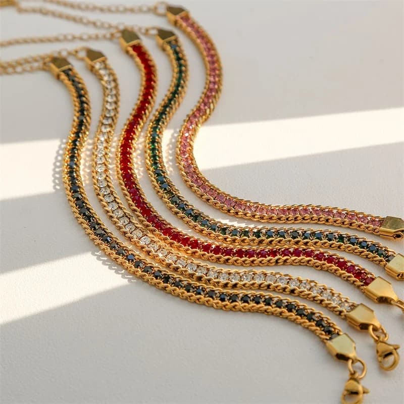 Bracciale a catena con zirconi scintillanti