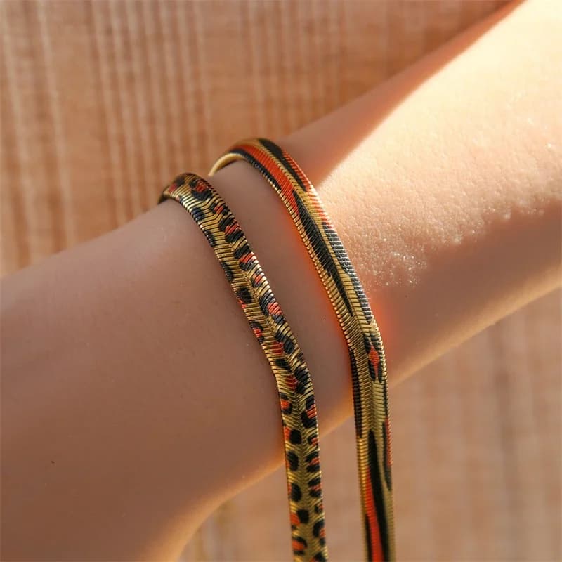 Set Collana e Bracciale con Catena a Motivo Serpente