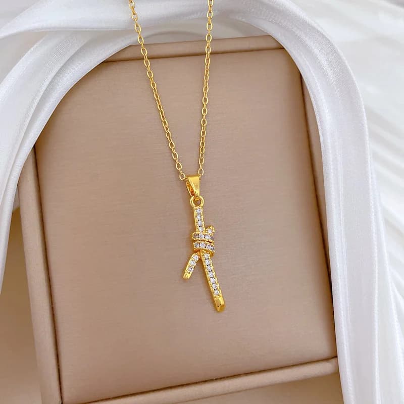 Collana con Ciondolo Fiocco in Zirconia