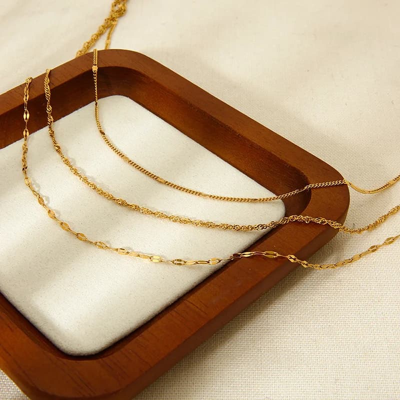 Collana a catena impilata stratificata in acciaio inox