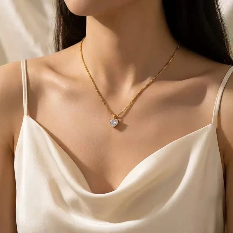 Collana a Colletto con Cuore in Zirconia Cubica Lucida