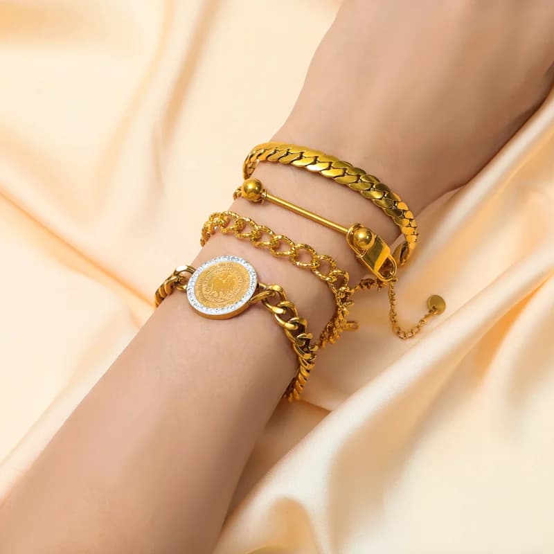 Set Collana e Bracciale con Catena Piatto Larga Dorata