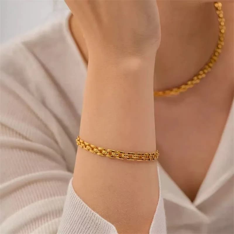 Set Collana e Bracciale Catena Geometrica Oro