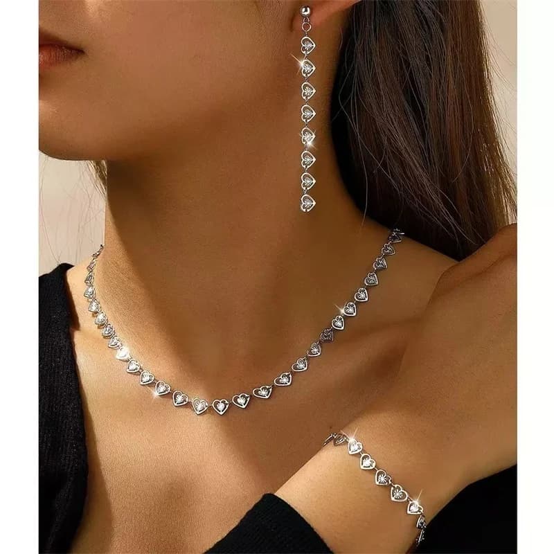 Set Collana, Bracciale e Orecchini Cuore Argento