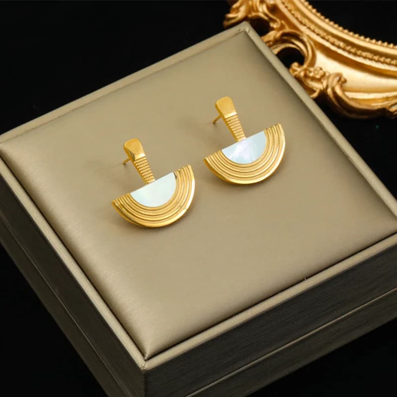 Set Collana con Pendente Semicircolare e Orecchini