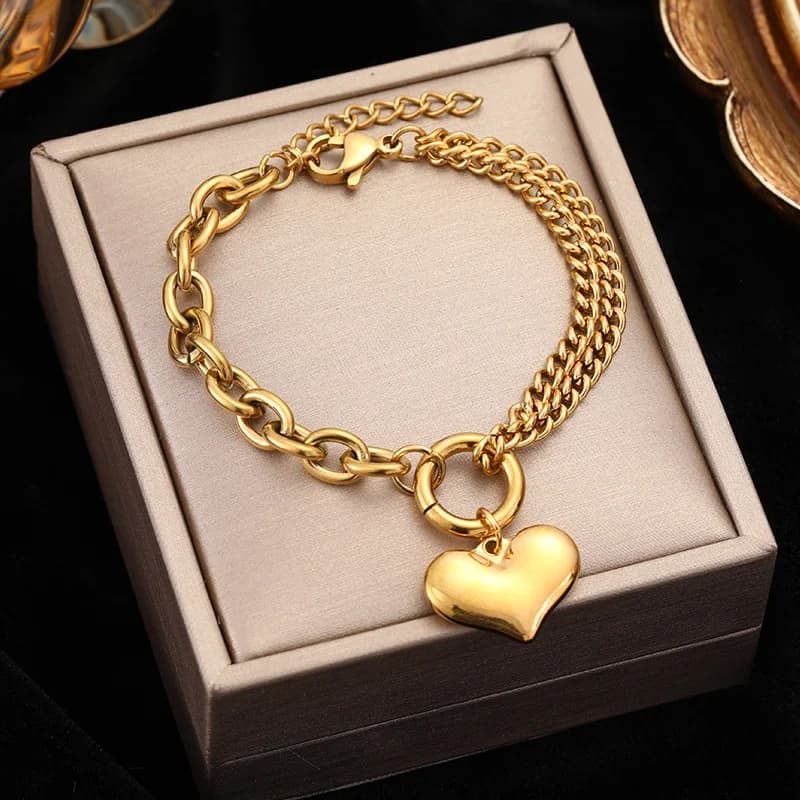 Bracciale a Maglie Multistrato con Ciondoli Color Oro