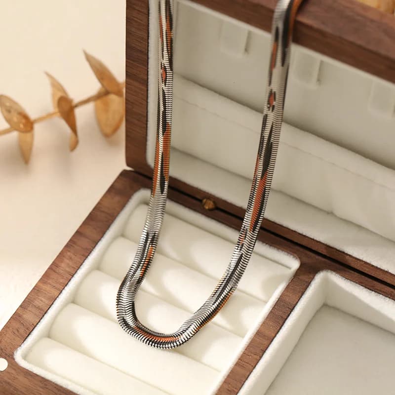 Collana in Acciaio Inossidabile con Catena Motivo Serpente