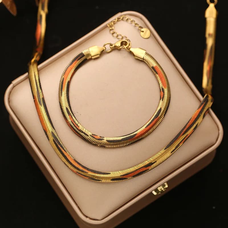 Set Collana e Bracciale con Catena a Motivo Serpente