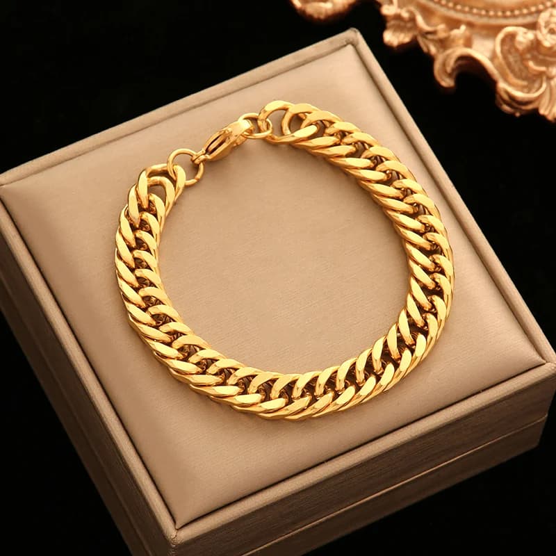 Bracciale cubano a maglie dorate