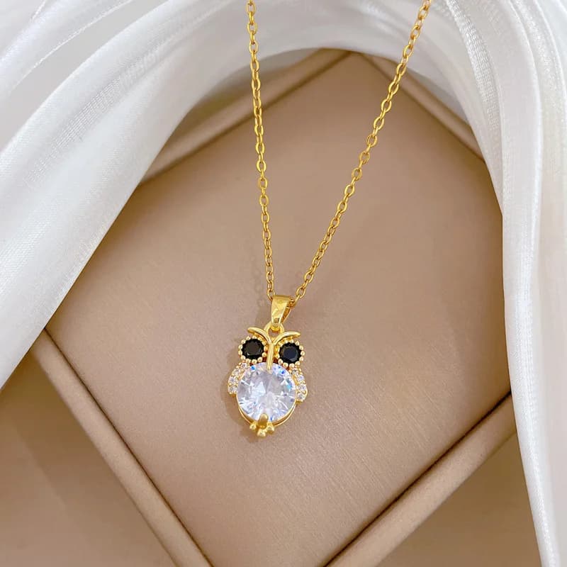 Collana con Pendente Gufo Scintillante in Zirconia